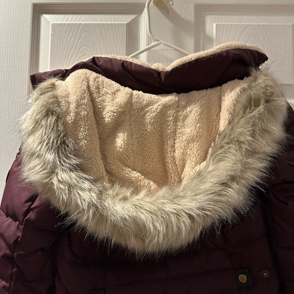 Women's Faux-Fur-Trim Hooded Down Puffer Coat - Picture 6 of 12